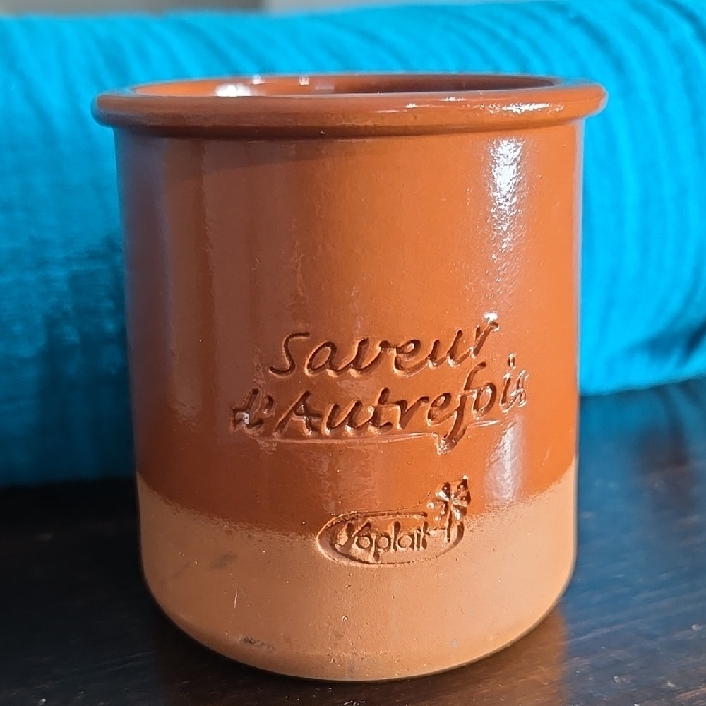 *Vintage* Glaze Dipped Yoplait Terracotta Jar